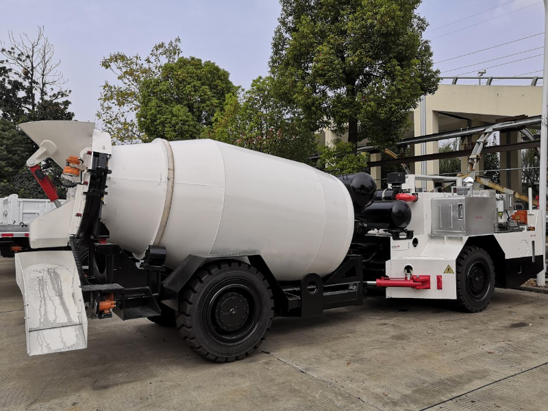 無軌膠輪車自動滅火裝置結